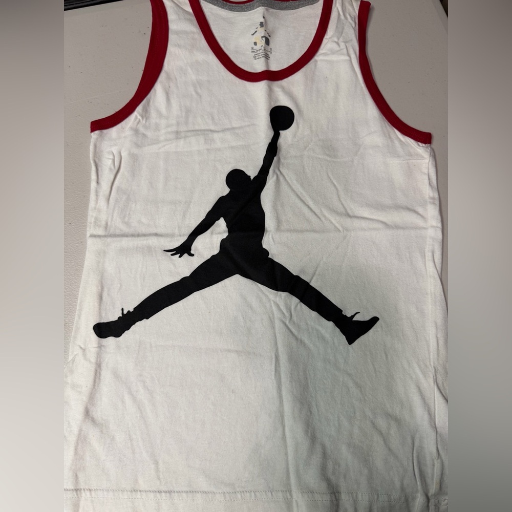 Jordan Tank bundle - Picture 4 of 4